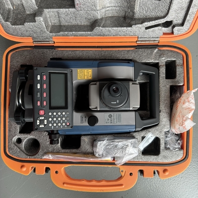 Used Sokkia IM101 total station 32GB USB Flash Memory Total Station with 45mm Aperture and Capacity About 50000 Points Design