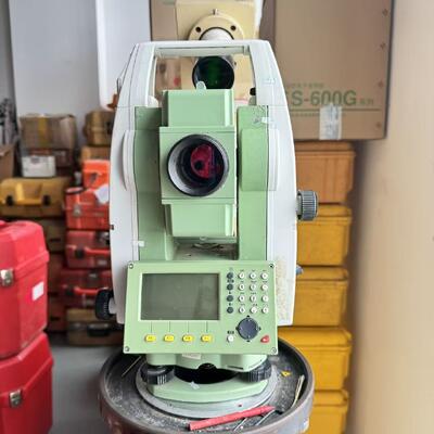 사용 된 Leica TS09 전체 역 1000m 비 프리즘 거리와 IP66 먼지 및 물 저항 및 실시간 운영 시스템